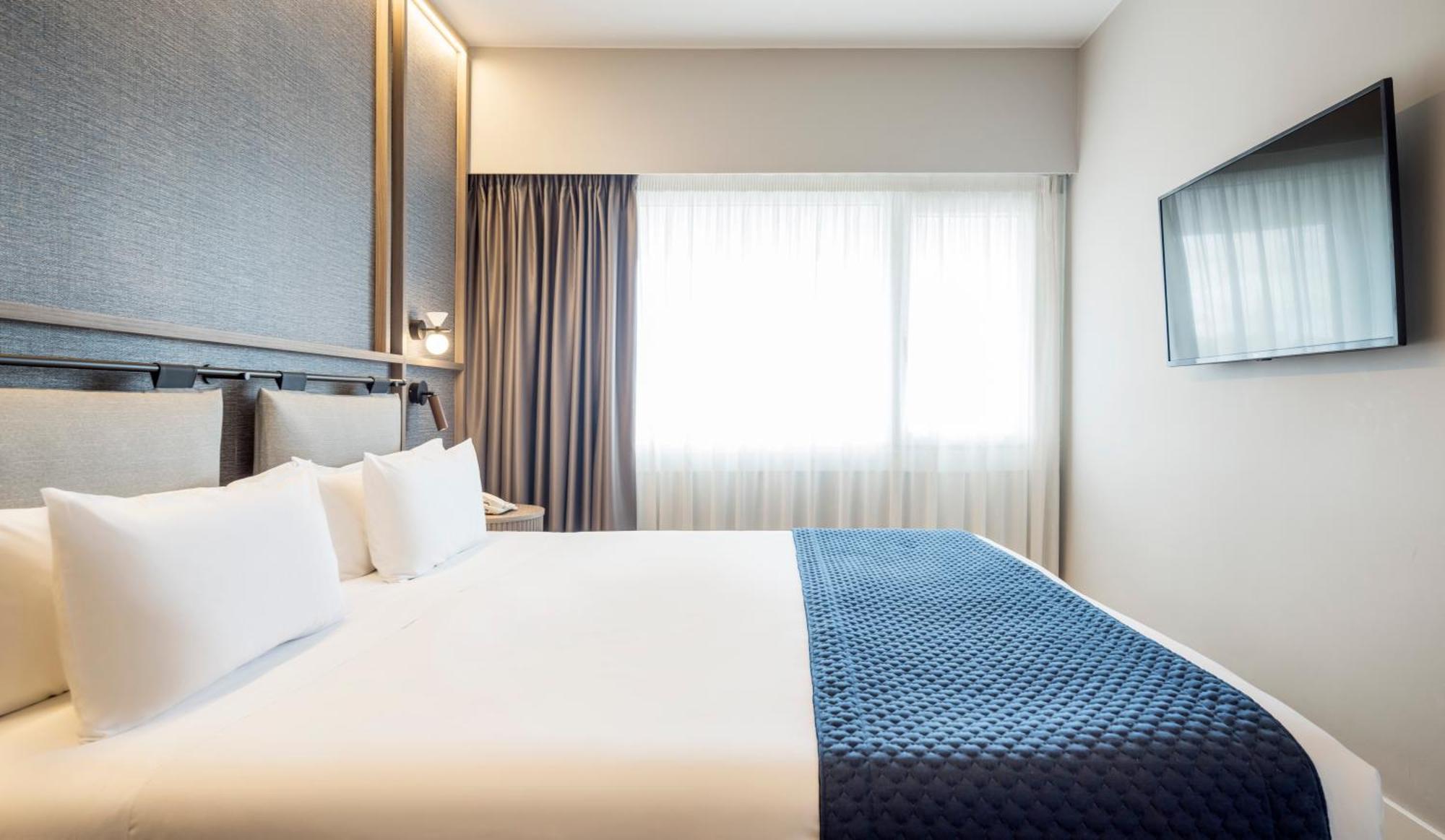 Ilunion Romareda Hotel Сарагоса Стая снимка